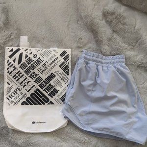 Lululemon Hotty Hot Short II